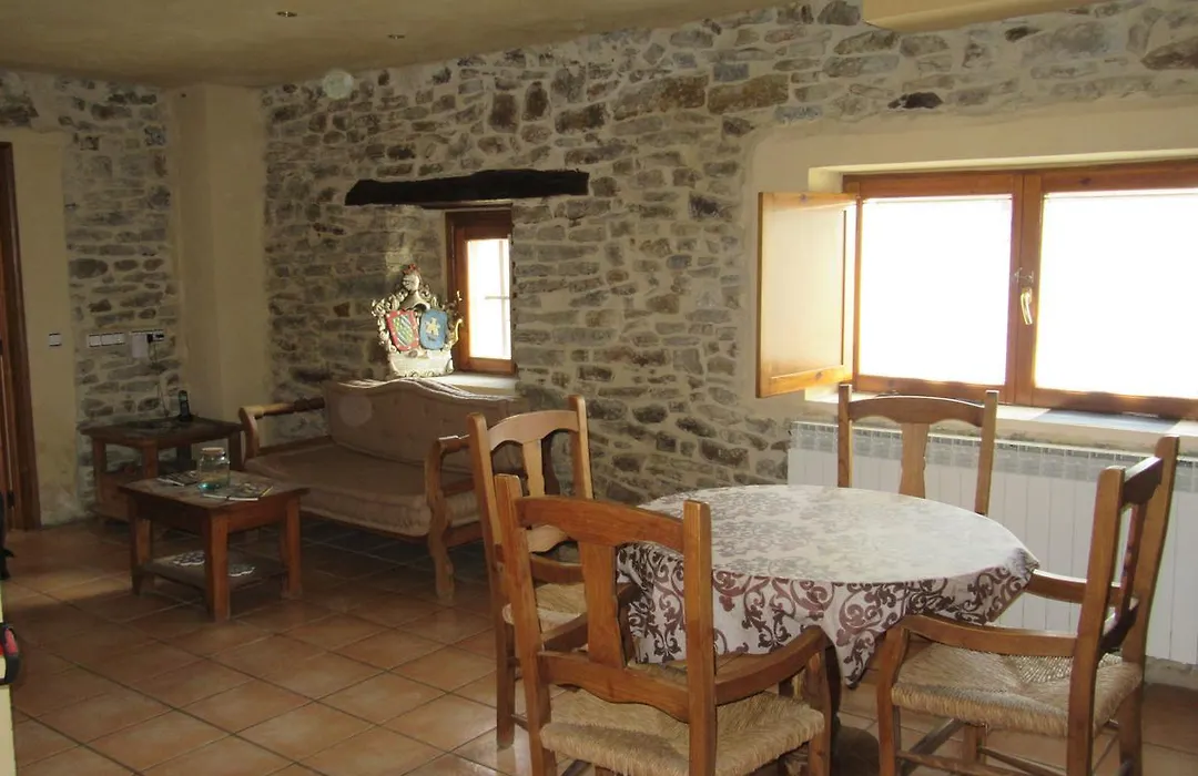 Hotel Rural Valtarranz-1